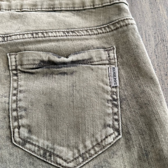 Mango Jean - Picture 9 of 10